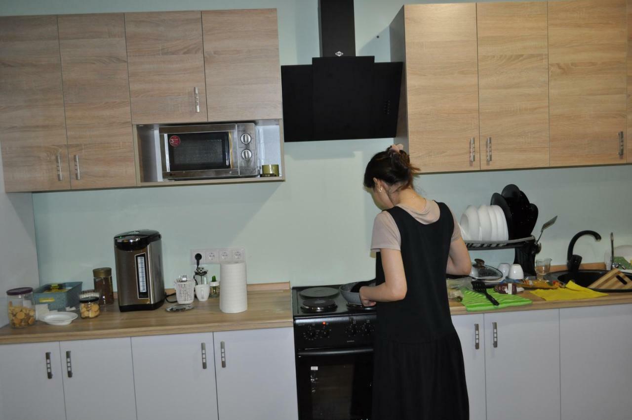 Hostel S Size Астана Екстер'єр фото